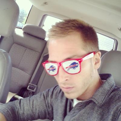 jwm042085's profile picture. 