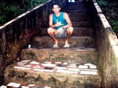 “Dormir é desculpa de quem tem medo de viver.” — Projota