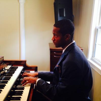 Dee_zKeyz's profile picture. 26, Saved, Love God, an organist, ChurchBoy, COGIC boy for life, Music is my passion, Loves to have fun, Director of Music @Thee Healing Temple Church.
