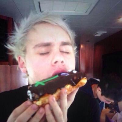 @5sos88follow