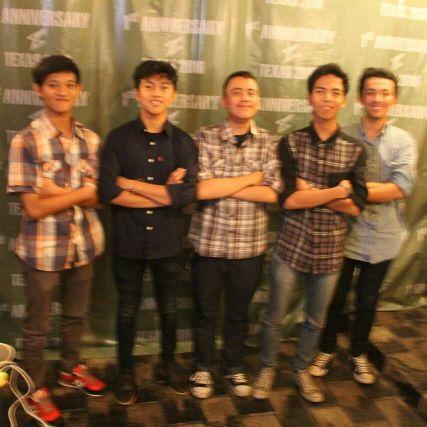 Line:Ditoradhya Path:Dito Radhya || 12 WIJAYA 2013 & TEXAS 46 2016