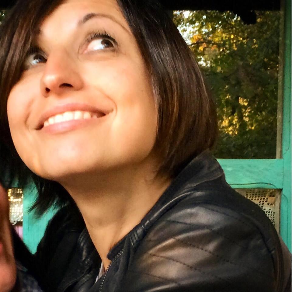 Promoter musicale,ufficio stampa, mamma, cantautrice occasionale, perchè io Vale!