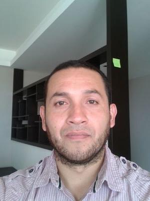 Emprender algo implica el riesgo al fracaso. ¿Y si lo logras? Haz lo posible. Busca los medios y desarrolla tus ideas. Vive agradecido, vive feliz, vive éxitoso