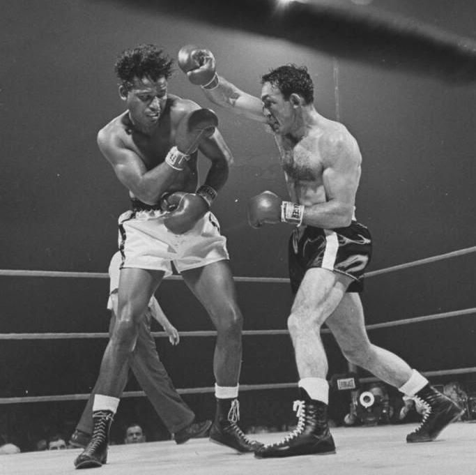 El mejor boxeador de la historia P4P Record: 175-19-06 (109ko)