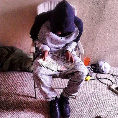 Get Money First  All That Other Shit Is Secondary Just Living and Enjoing Life ✋ All My Niggas I Honestly Don't Give A Fuck ✌✊