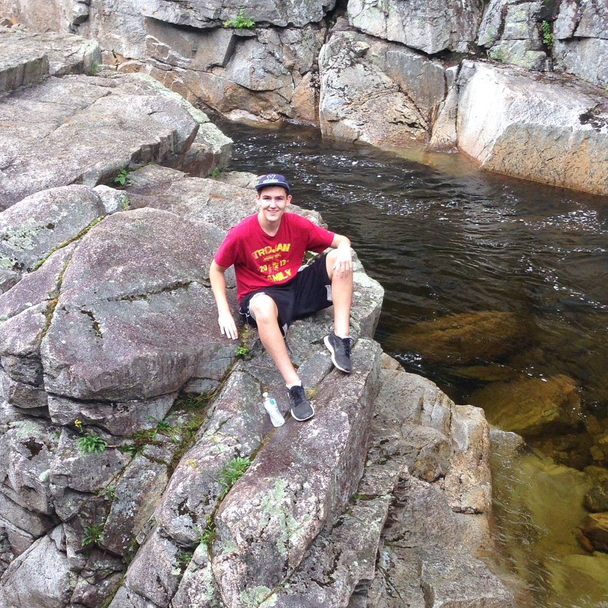 SchweizThe's profile picture. 