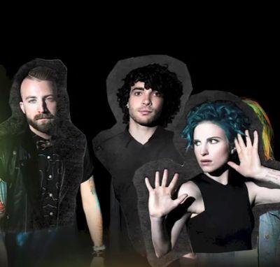 Twitter dedicado à banda @paramore e seus fãs.
