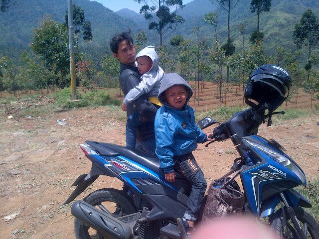 SERVICE handphone