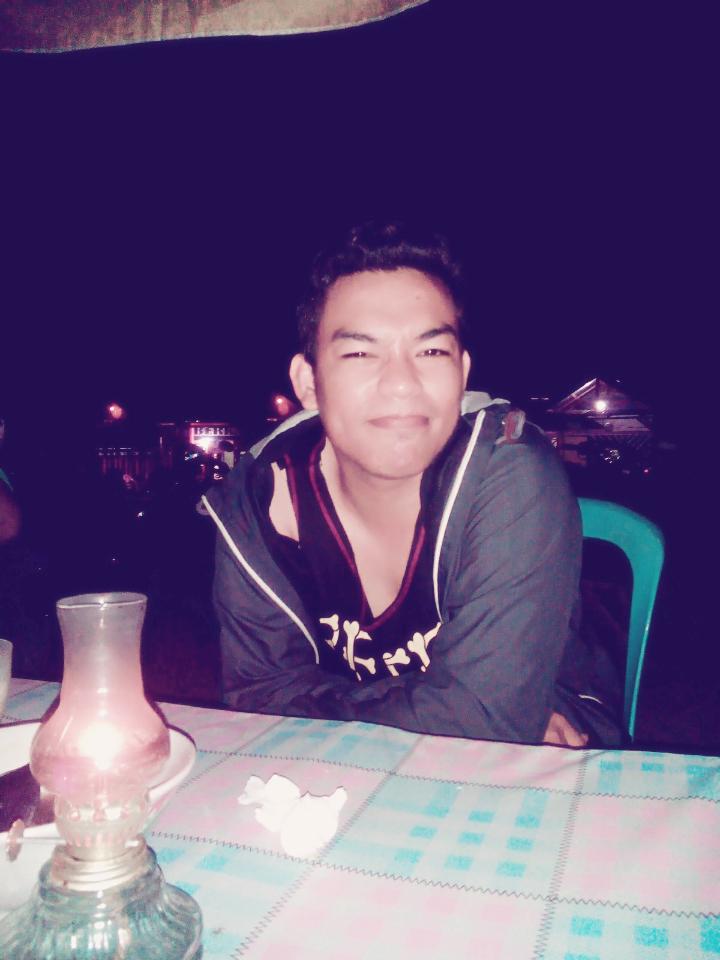 vheejow's profile picture. 