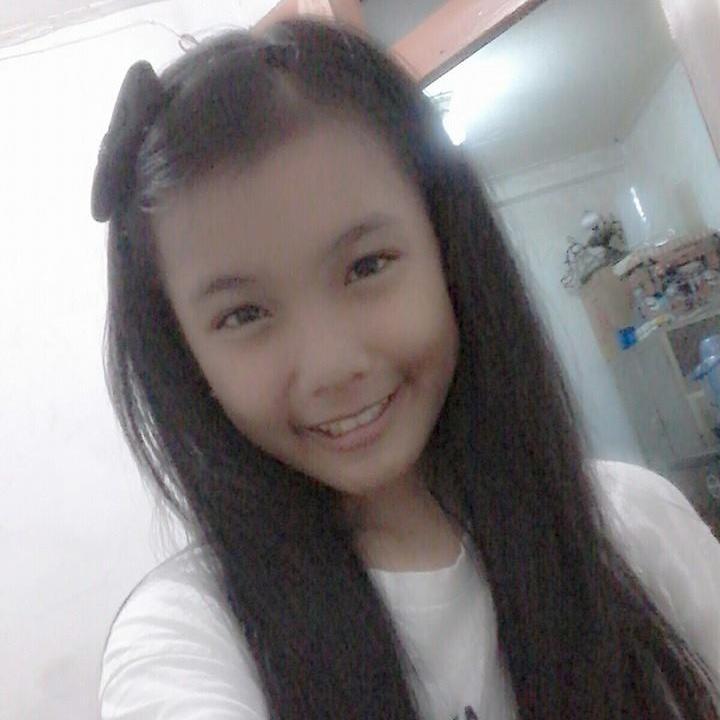 This is me. And I love my Mom . || mention for folback ☺. ll SMK al - mu'in. ll Akuntansi. ll MTs al - mu'in. ✿◕ ‿ ◕✿ll cartoon favorite sailormoon  (✿◠‿◠)