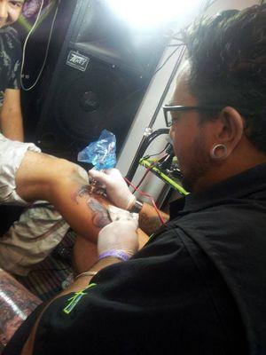 Los Especialistas en Tatuajes! Te esperamos en la av. Miranda CC Crucita primer piso local N# 10 Teléfono: 0426-2896657 CM @venezolanaweb