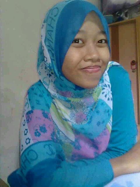 151295 | Penggila kripik pisang