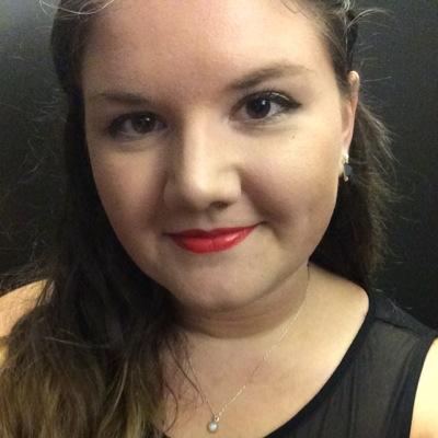 undercoverotter's profile picture. Dont follow me I won't tweet ever.