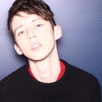 | Dont follow me | main; @heytroyeboy |