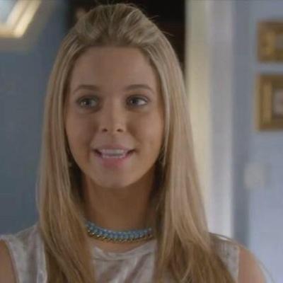 Love Pretty Little Liars! Squasha Pieterse is my Idol!!