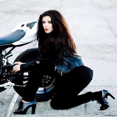 Lady Wolverine. #Marvel #RP #AnyVerse #AlwaysOpenRP #Single