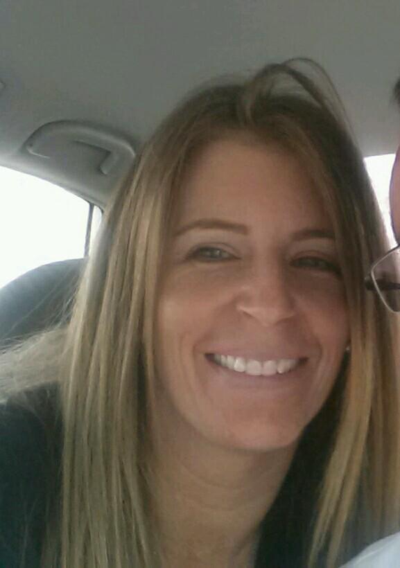 christine91016's profile picture. 