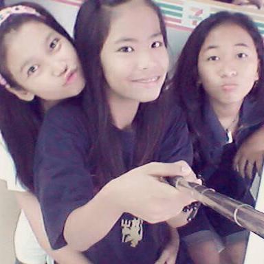 single again ;) ;)
wolesss gada pacar gamati