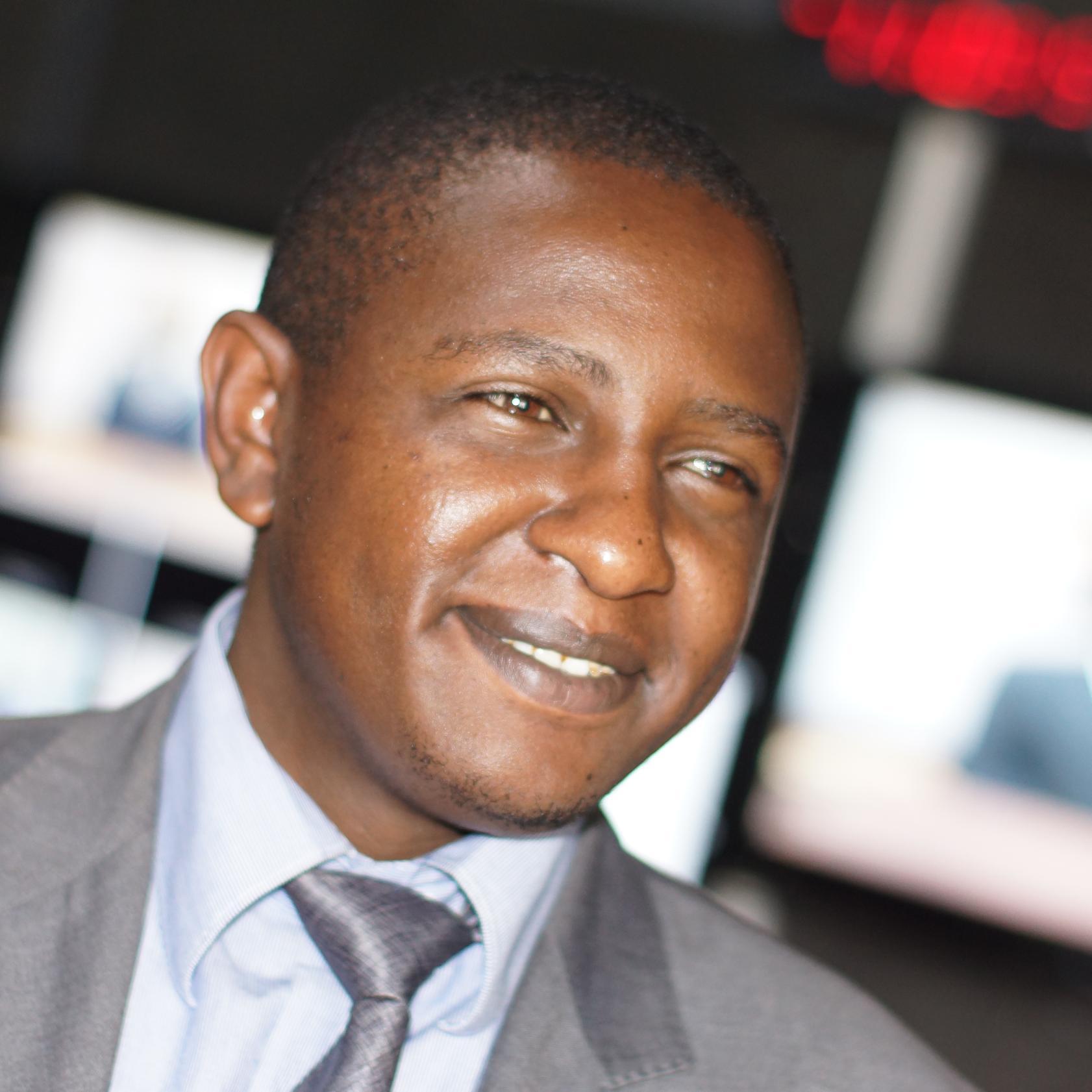 TV producer(Talking Show)/ Editor, evangelizes good news by the grace of God.