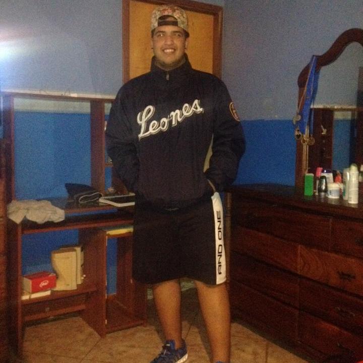 Amante Del Beisbol, fiel seguidor de nuestra vinotinto BLESS LOVE, ONE TIME