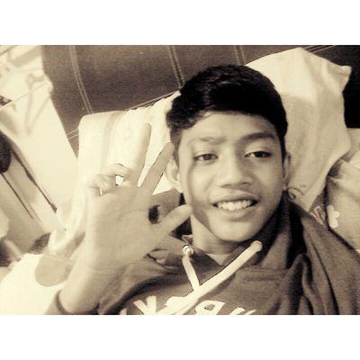 fifteen years old.(Holanloys)