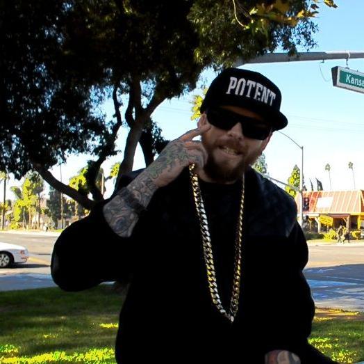 Up and coming Hip Hop artist from the Inland Empire reppin Riverside, CA Check me out at https://t.co/nMhHfBt8MX https://t.co/jcgOKsHK7r