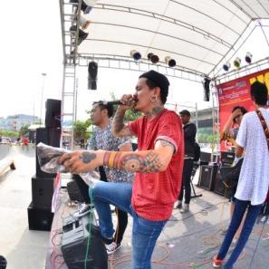 Roadto1stalbum Profile