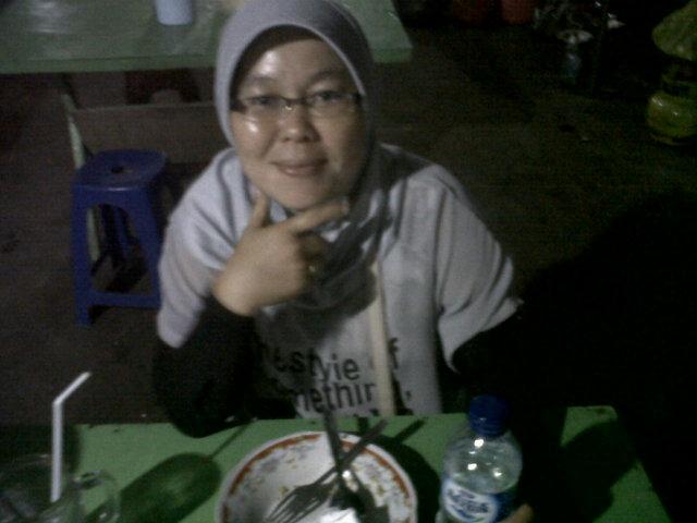 Cinta indonesia♥,cinta damai ♥,dan cinta kuliner indonesia♥ #SRUDUKFOLLOW wife of @Trigunob