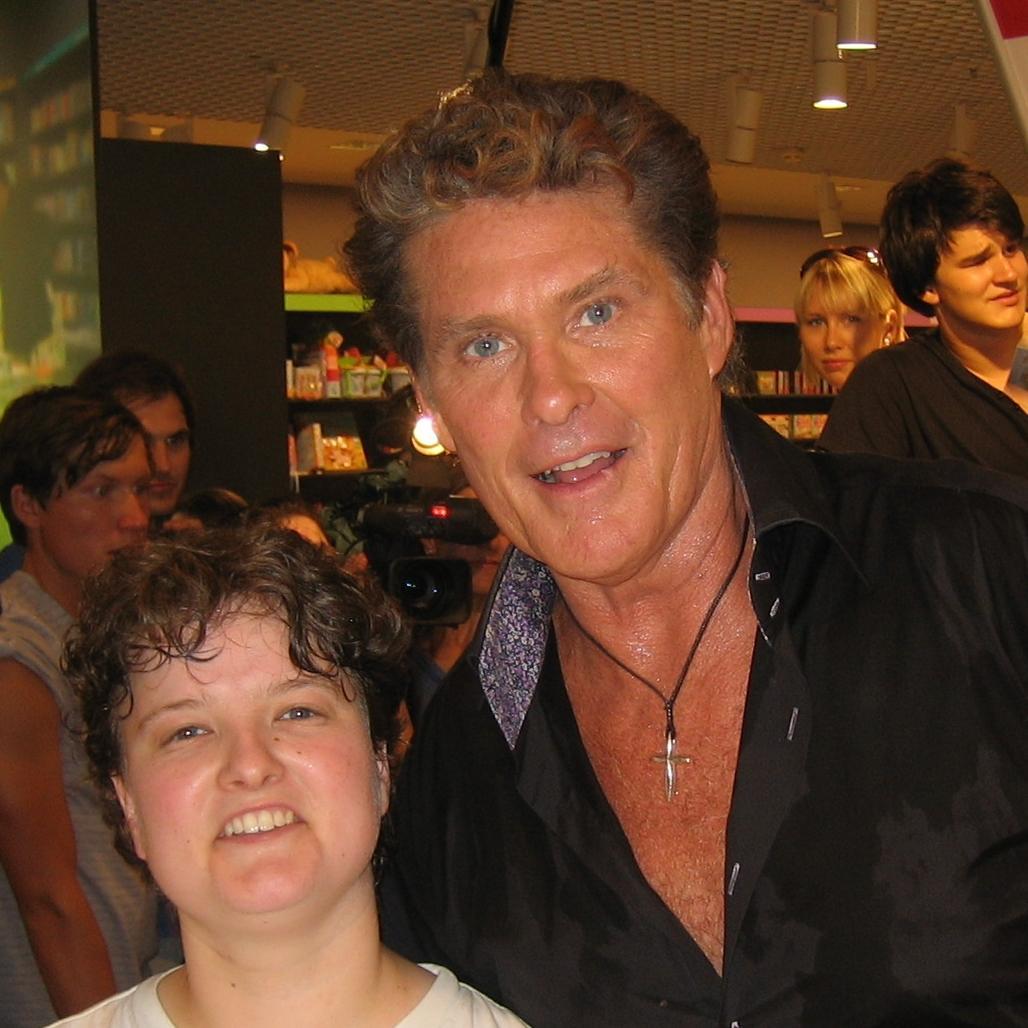 David Hasselhoff - his new album Party your Hasselhoff finds you here 
https://t.co/stC5Q6YmTn