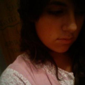 I'm scared to get close
And I hate be alone..
I long for that feeling to not feel at all... :\