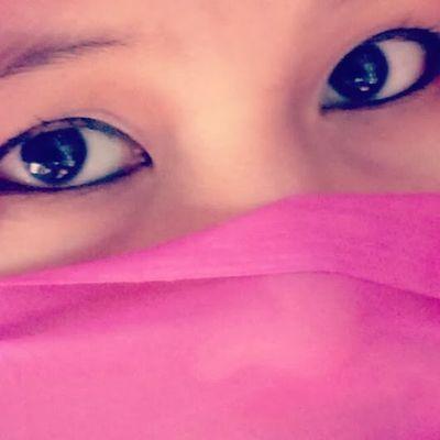 this is me :) you can love me or leave me , if you're nice to me :) i'll be nice to you , if you like me :) good , but if you don't goodbye . SIMPLE !