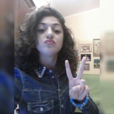 Follow me, I'm Italian, I've 12 years old, I'm Italian.