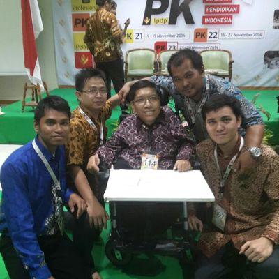 egaliter's profile picture. lazy perfectionist and pragmatic idealist