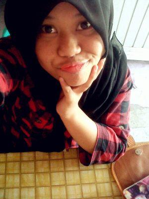 yonha_nana's profile picture. αηdre sαhρυtrα