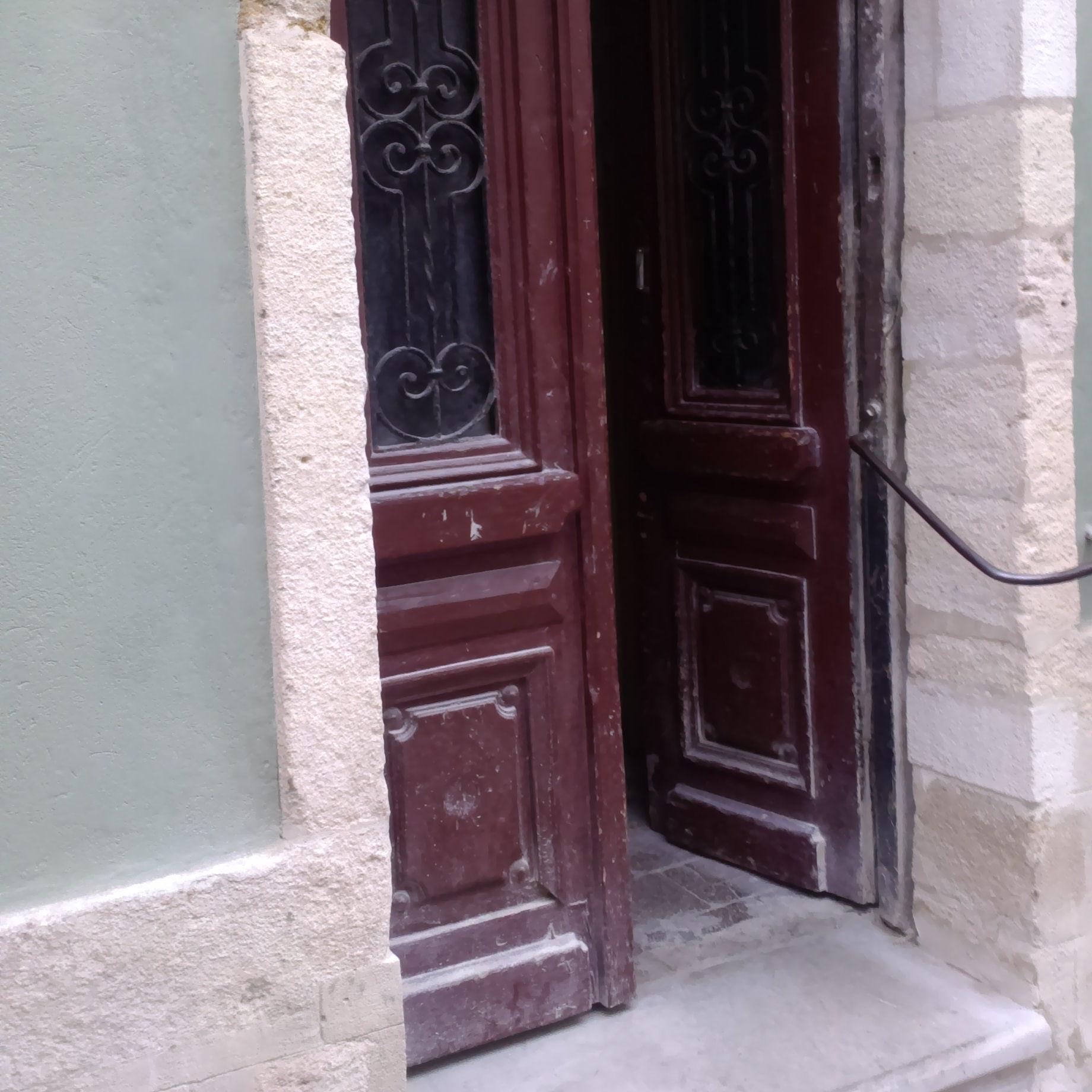 ChudoviPoznyaki's profile picture. 