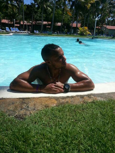 Tecnico Dental , Member Service Pricesmart Dominicana. Bendecido y Agradecido x Dios. Si me sigues te sigo...Deporte GyM.