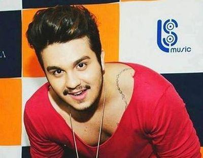 Pedimos a Deus um motivo pra sorrir e ele nós deu um motivo pra viver 
Donas da União Harém Santana (Wpp) /
@sinalizandooamorls ❤
10.05.2015