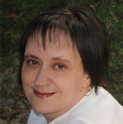 ChristaHoff's profile picture. 