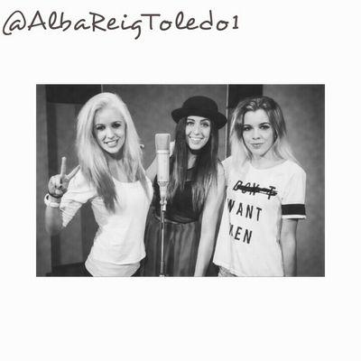 ToledoSwtc's profile picture. 15.Buscaba un motivo para sonreir y encontre a 3 [ALBA,SONIAYROCIO❤]
Su musica corre por mis venas❤Gracias por tanto pequeñas❤.