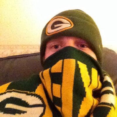 Green Bay Packers fan, Nottingham Forest fan, NFL lover and Metal/Rock lover.
