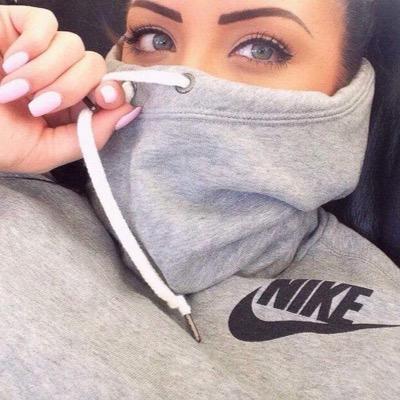 Anonyme.