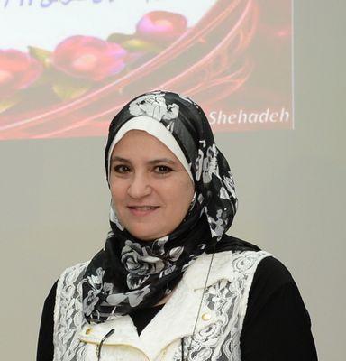 مدربة معتمدة في التنمية البشرية متخصصة في اكتشاف وتطوير الذات المستدام