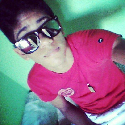 Maykonllemos's profile picture. Mais lenta que minha internet
3g só minha trajetória rumo à
riqueza