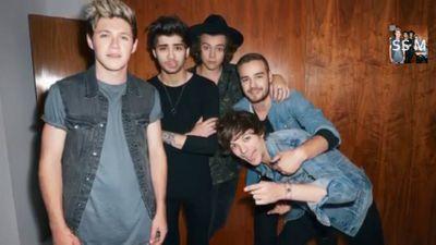 Hey! I'm directioner 8/7/14{Fui al WWAT y oí Niall decir Com estas?Que pasa barcelona?}I'm in love whit Luke. MILEY CYRUS & ARIANA GRANDE