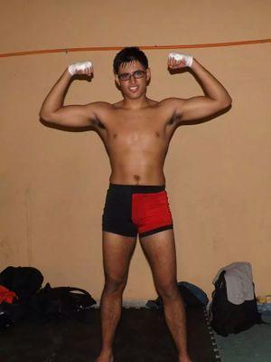 MMA/kickboxing instructor, heavy metal lover, MMA amateur fighter! When the world becomes your battleground its time to fight!