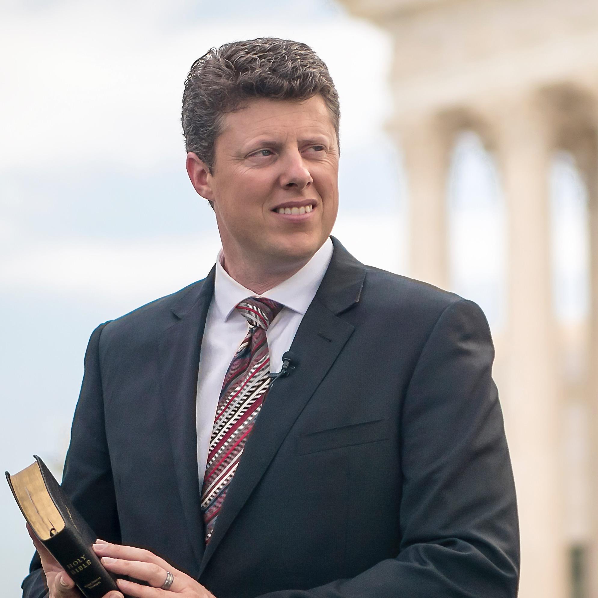 Husband, Dad, Pastor of GraceWay Baptist on Capitol Hill ...not actually related to JFK.