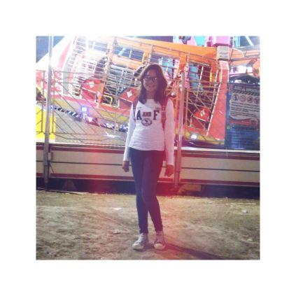 MelanyMelane's profile picture. ¿Mi Bio en menos de 160 caracteres ? Estoy segura que no debe ser muy difícil, porque estoy acostumbrada a mandar SMS desde los 10 años. Bien: Yo nací una mañ