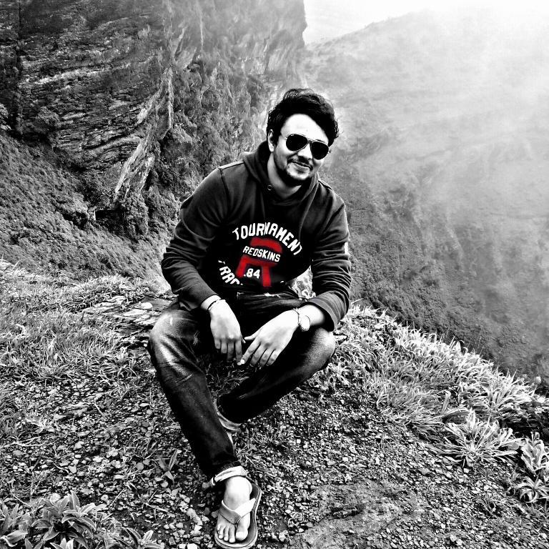 sujayvadavadagi's profile picture. Full Stack Web Developer
https://t.co/x2eMwrecxH
It's Crazy how internet Connects Everything , and now am in love building Web Applications with MERN St