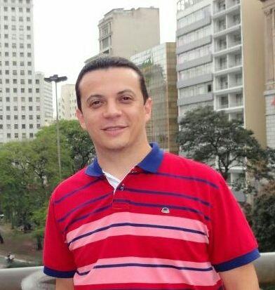 Economista - 
Especialista em Auditoria e Perícia Contábil -
Perito Econômico-Financeiro Judicial e Extrajudicial