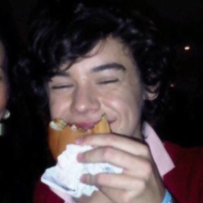 follow @90sftirwie ,, sorry if ur already following her ;0